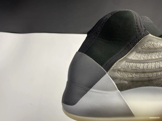 Barium Quantum Yeezy Adidas H68771 1109